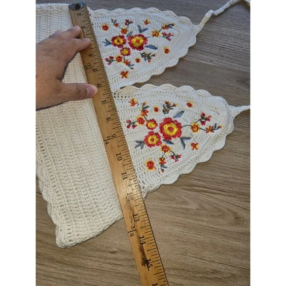 Women's Crochet Halter Bralette Top Size S Ivory Floral Embroidered Boho - Picture 6 of 7